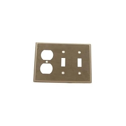 LEVITON 84021-40 Combination Wallplate