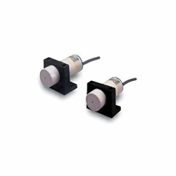 Omron E2KC25MY1US Proximity Switch