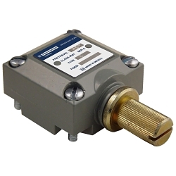 Telemecanique 9007C62G Plunger Actuated Limit Switch