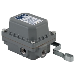 Telemecanique XCSE7333 Safety Interlock Switch